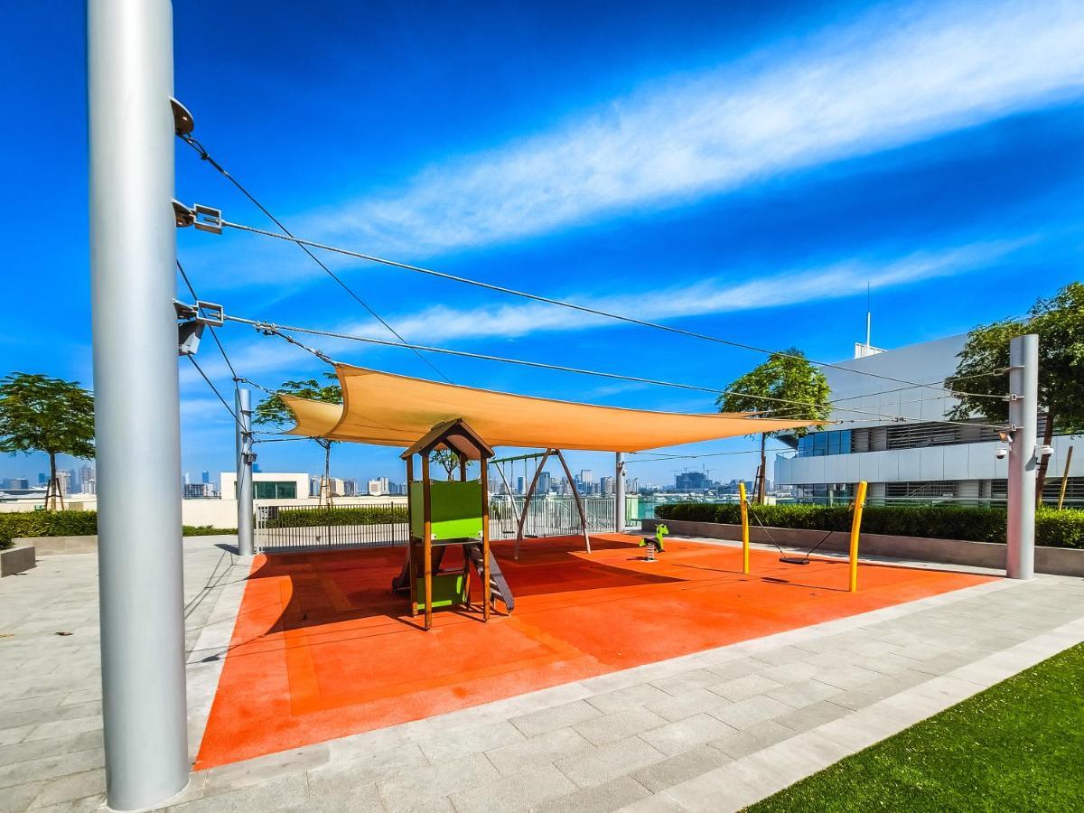 Beautiful Views Of The Marina At Harbour Apartment *